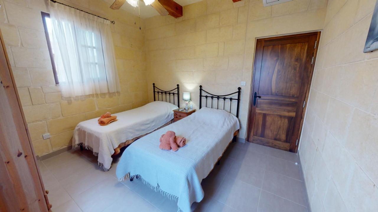 Qala Bed&Breakfast With Swimming Pool - Il-Wenniessa Exterior foto
